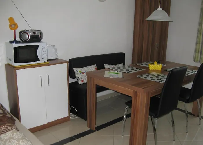 Rexha Apartment *