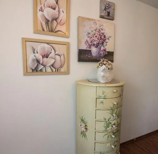 Rexha Apartment *